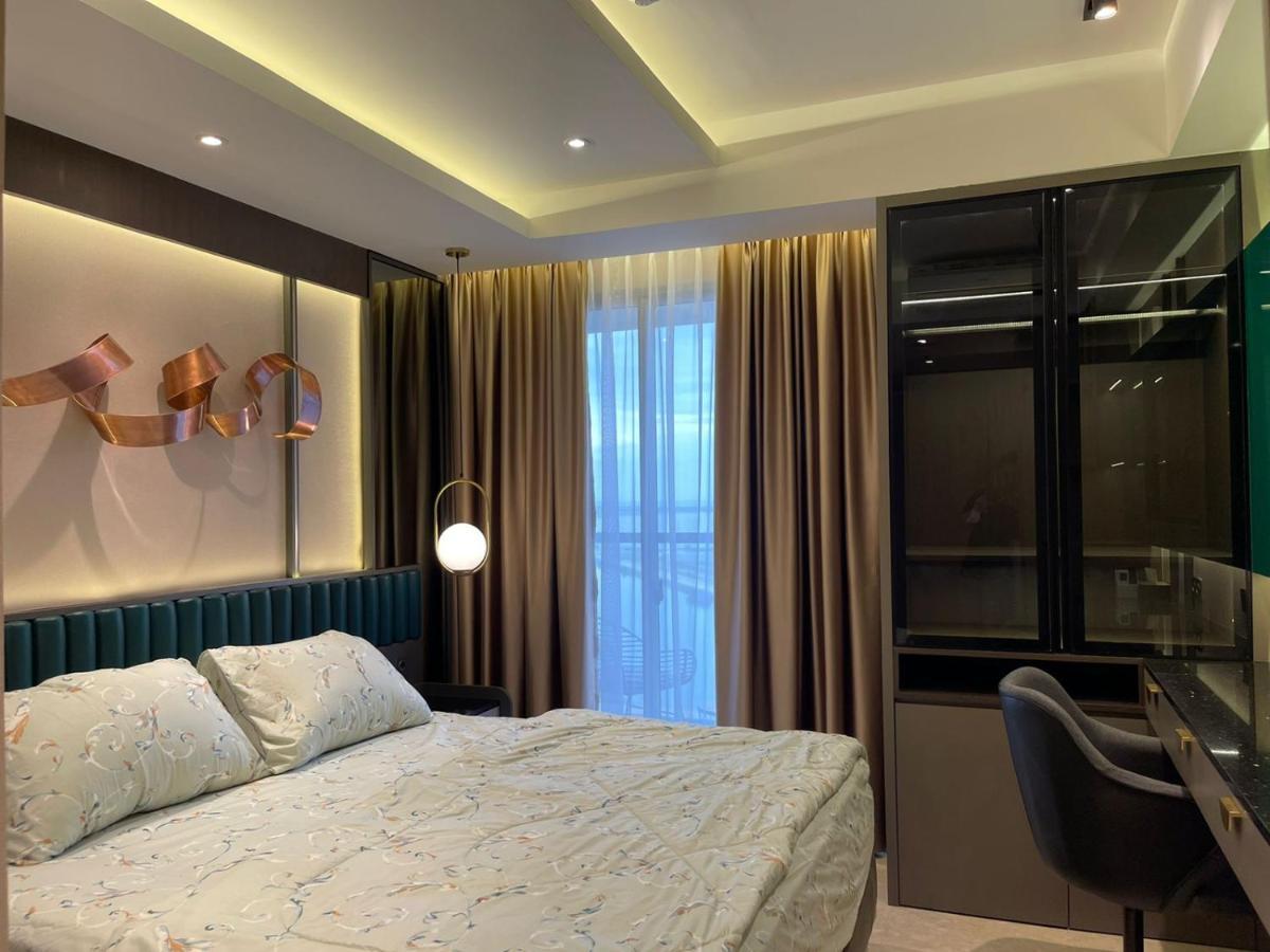Gold Coast Apartemen Pik By Dluxx Giacarta Esterno foto
